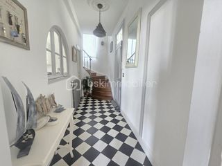  Maison � vendre 6 pi�ces 220 m�