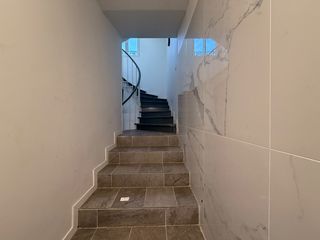  Immeuble � vendre 8 pi�ces 166 m�