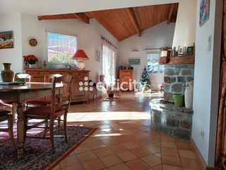  Ferme � vendre 9 pi�ces 230 m�