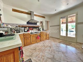  Maison � vendre 7 pi�ces 270 m�