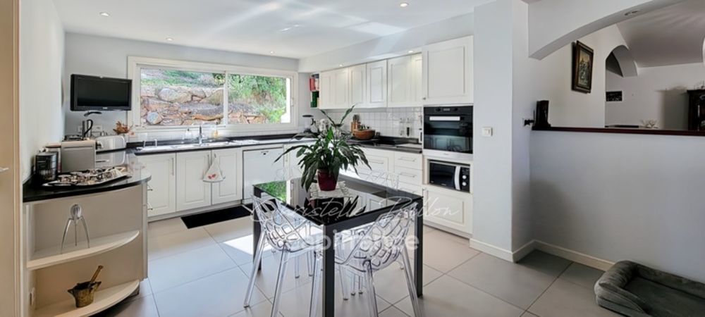 � vendre  Villa Porto-Vecchio (20137)