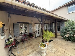  Maison � vendre 7 pi�ces 196 m�