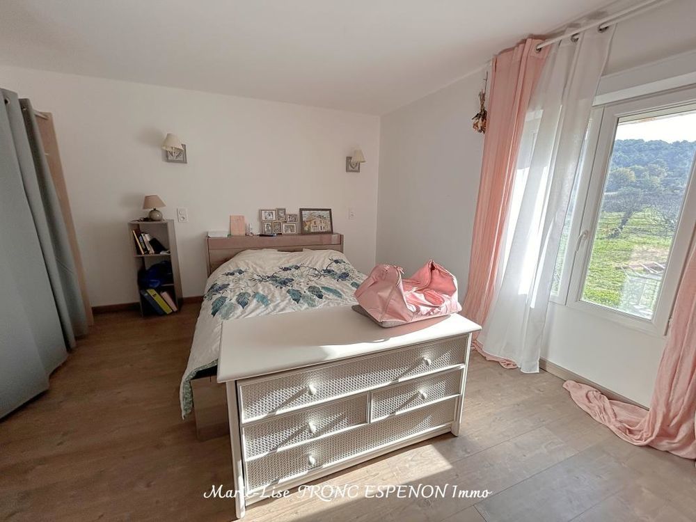 � vendre  Maison Pernes-les-Fontaines (84210)