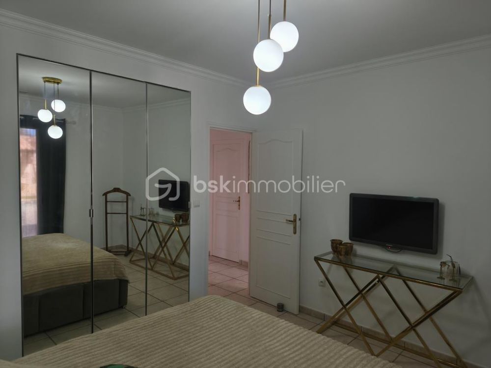 � vendre  Propri�t�/ch�teau Maraussan (34370)