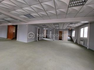  Immeuble � vendre 10 pi�ces 415 m�