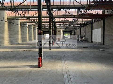 Local d'activit&eacute;s 1635m2 &agrave; louer Pantin 19000 93500 Pantin