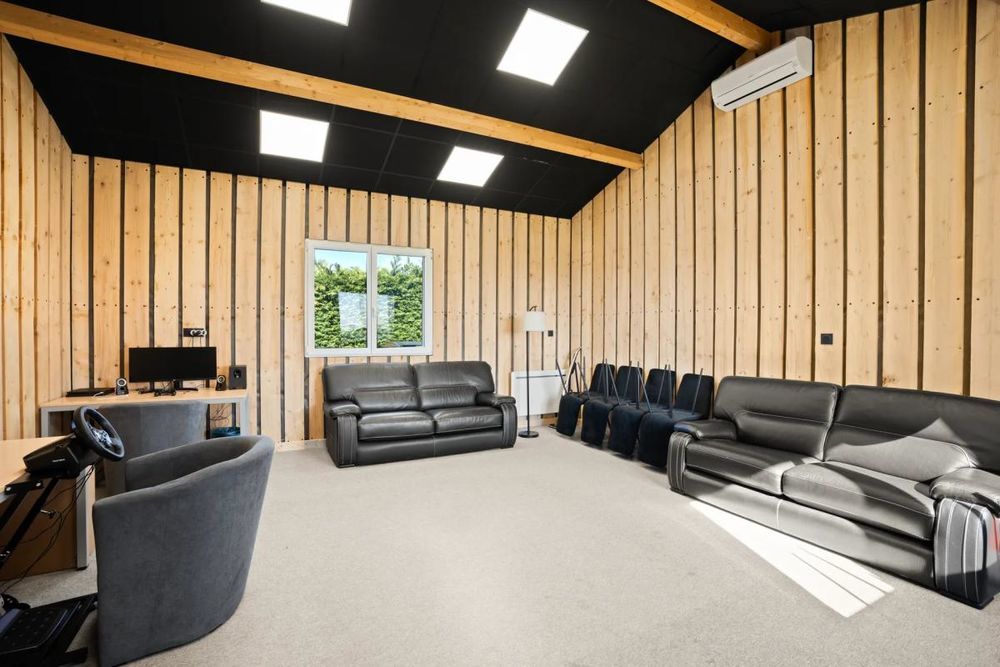 � vendre  Maison Mionnay (01390)