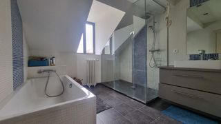  Maison � vendre 10 pi�ces 255 m�