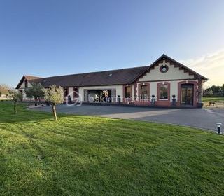  Maison � vendre 12 pi�ces 460 m�