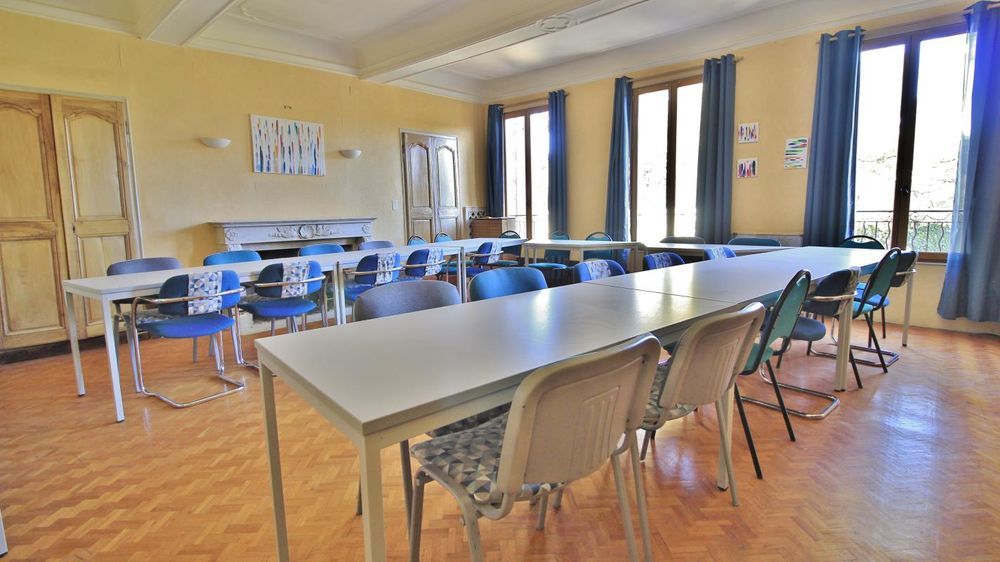 � vendre  Propri�t�/ch�teau Entraigues-sur-la-Sorgue (84320)