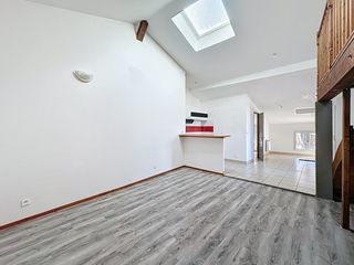  Appartement � vendre 2 pi�ces 64 m�