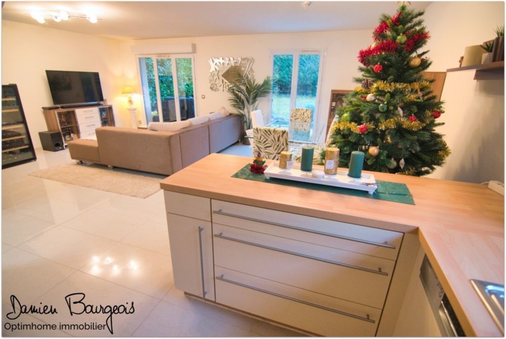 � vendre  Maison Pr�vessin-Mo�ns (01280)