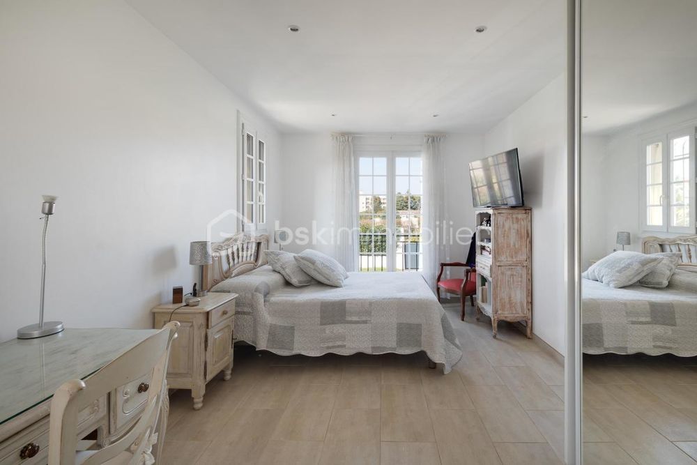 � vendre  Maison Antibes (06600)