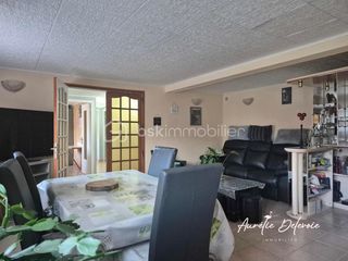  Maison � vendre 9 pi�ces 211 m�