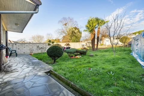   Maison charmante de 99 m� avec jardin � Villeneuve Maison - 3 pi�ce(s) - 99 m�