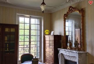  Maison � vendre 6 pi�ces 180 m�