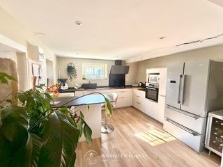  Maison � vendre 6 pi�ces 200 m�