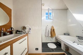  Appartement � vendre 4 pi�ces 140 m�