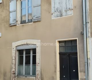  Immeuble � vendre 8 pi�ces 220 m�