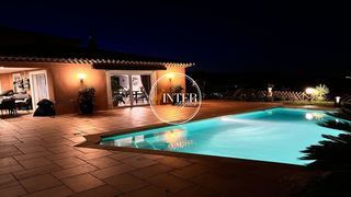  Villa � vendre 6 pi�ces 220 m�