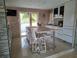  Maison � vendre 6 pi�ces 225 m�