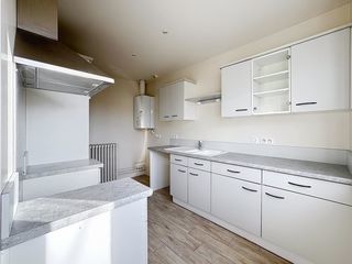  Appartement � louer 3 pi�ces 78 m�