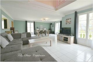  Maison � vendre 6 pi�ces 220 m�