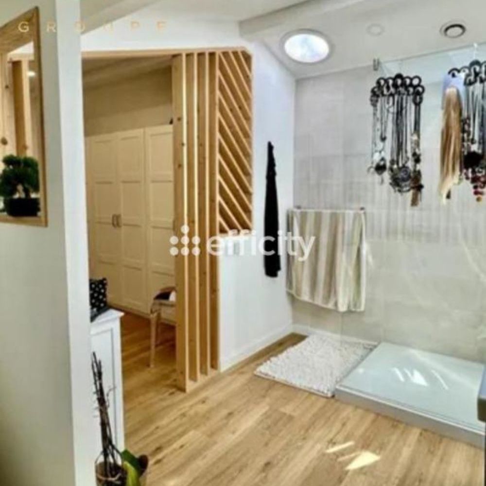 � vendre  Maison Piolenc (84420)