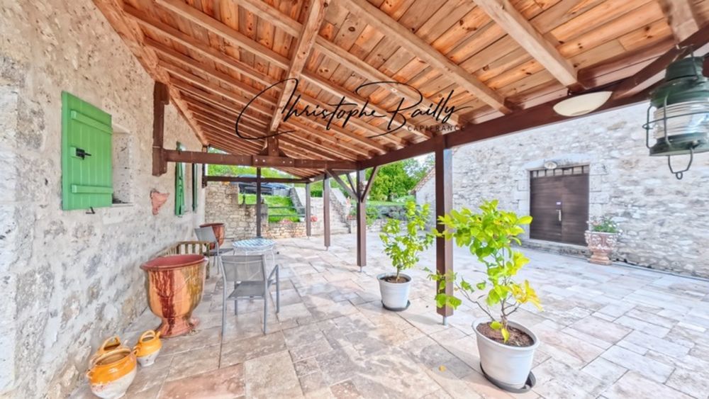 � vendre  Propri�t�/ch�teau Lauzerte (82110)