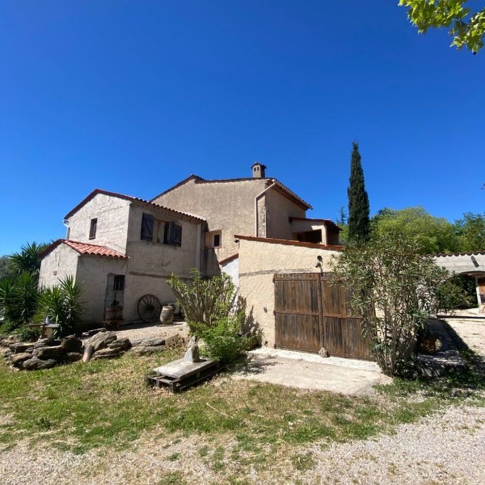 � vendre  Maison Montauroux (83440)