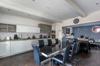  Maison � vendre 7 pi�ces 237 m�