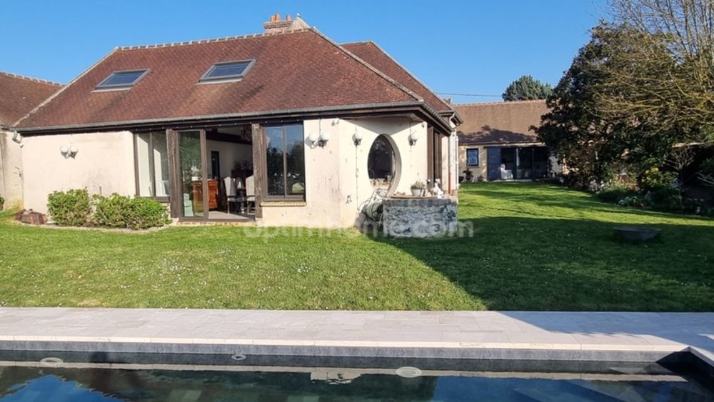 � vendre  Propri�t�/ch�teau Saint-Sim�on (77169)