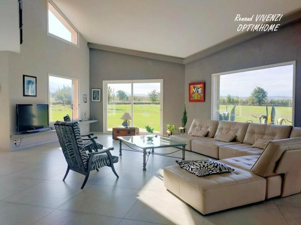 � vendre  Propri�t�/ch�teau Rigarda (66320)