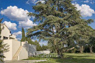  Villa � vendre 14 pi�ces 350 m�