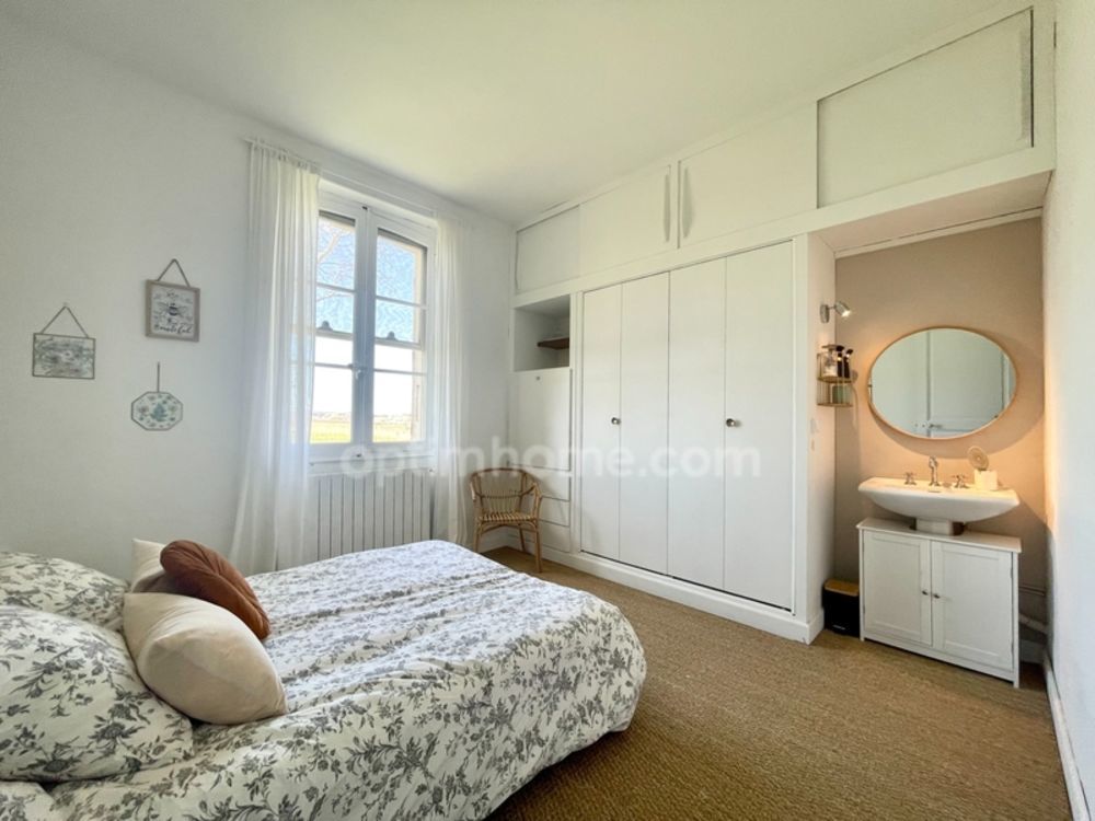 � vendre  Propri�t�/ch�teau Aigues-Mortes (30220)