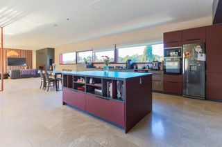  Maison � vendre 9 pi�ces 360 m�