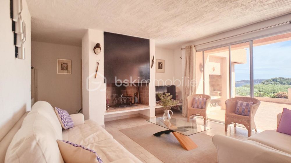 � vendre  Villa Lecci (20137)