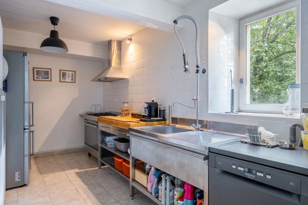 � vendre  Propri�t�/ch�teau Yvrac (33370)