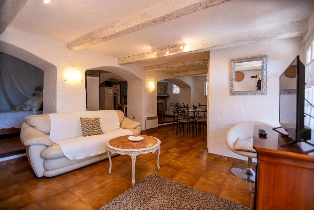 � vendre  Maison Bormes-les-Mimosas (83230)