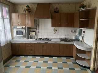  Maison � vendre 10 pi�ces 175 m�