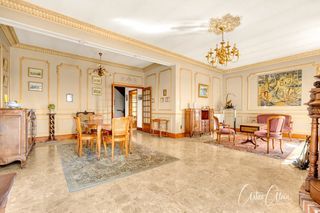  Propri�t�/ch�teau � vendre 10 pi�ces 326 m�