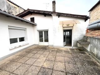  Immeuble � vendre 5 pi�ces 100 m�