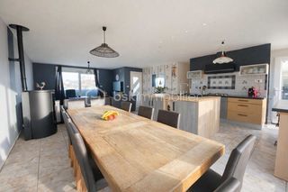  Maison � vendre 8 pi�ces 150 m�