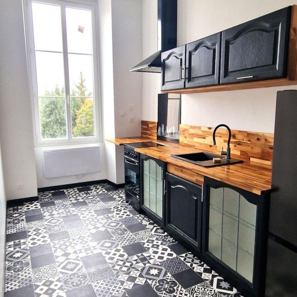 � vendre  Maison Saint-Jean-d'Ang�ly (17400)