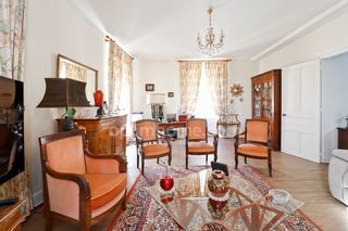  Maison � vendre 10 pi�ces 265 m�