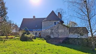  Maison � vendre 9 pi�ces 310 m�