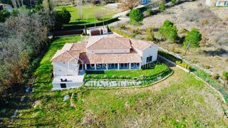  Propri�t�/ch�teau � vendre 10 pi�ces 290 m�