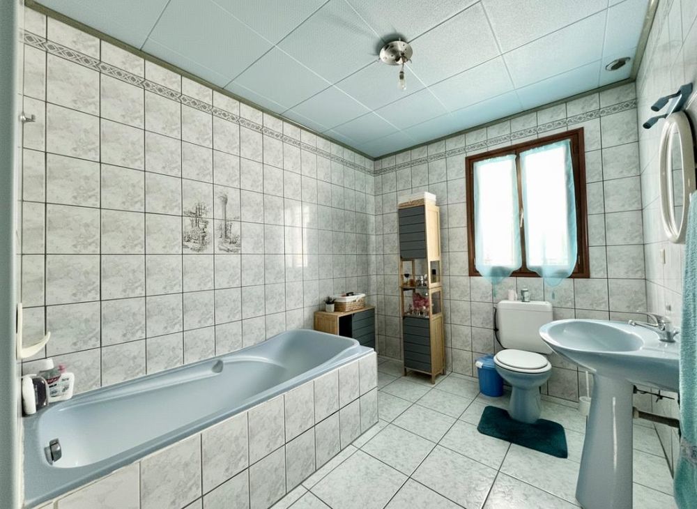 � vendre  Maison Gex (01170)