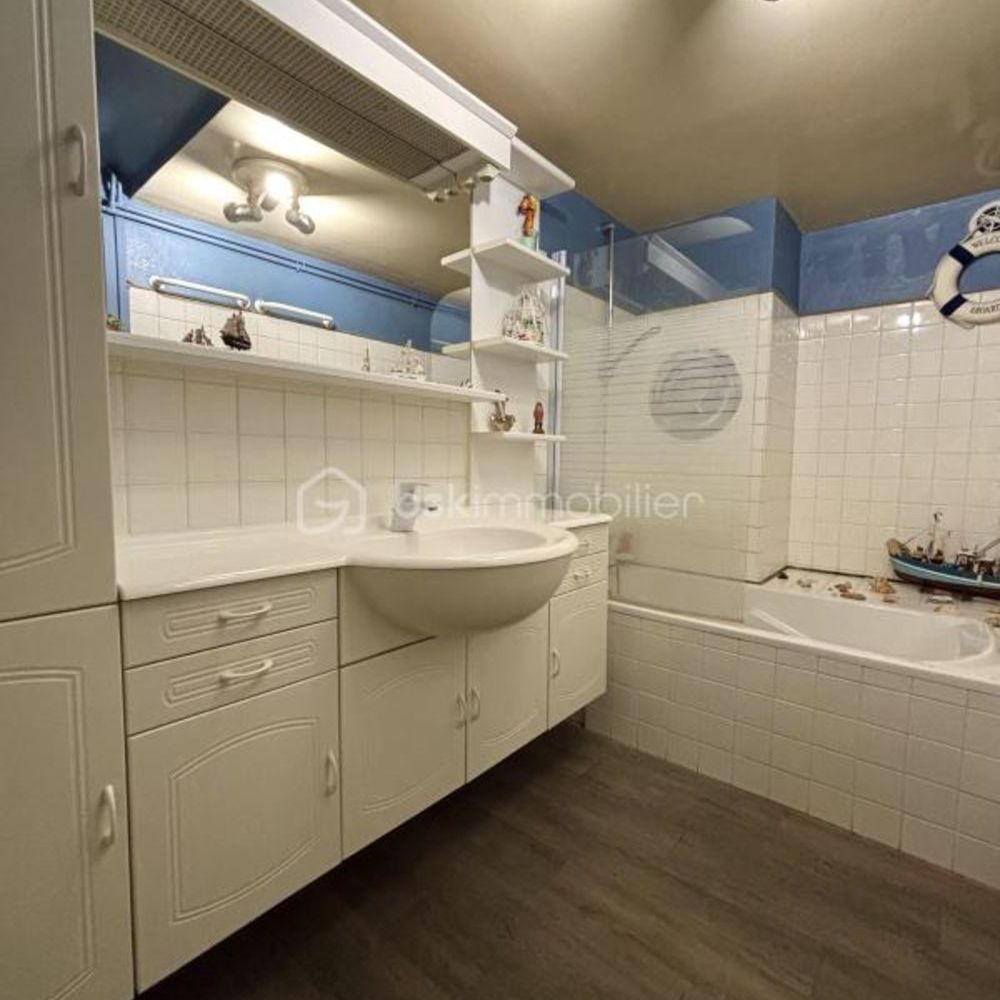 � vendre  Propri�t�/ch�teau Sainte-H�l�ne-du-Lac (73800)