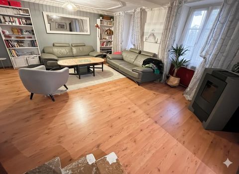   Maison familiale 6 pi�ces � 120 m� avec d�pendance, garage Maison - 6 pi�ce(s) - 120 m�